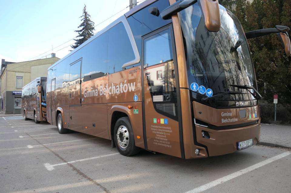 Kolejne autobusy dotarły do gminy Bełchatów! Niebawem ruszą na trasy. Kiedy?