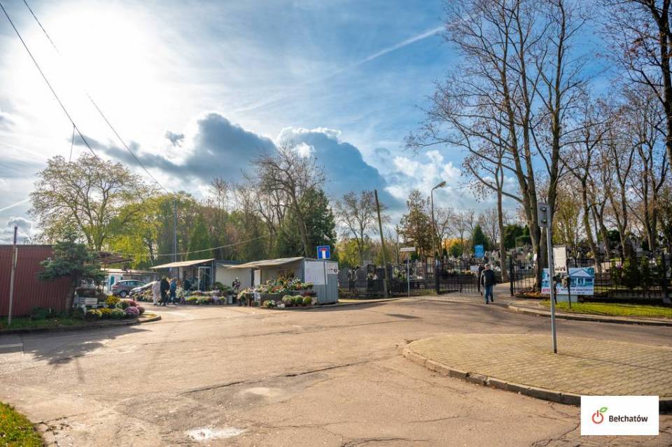 cmentarz_ruch_auta-7081