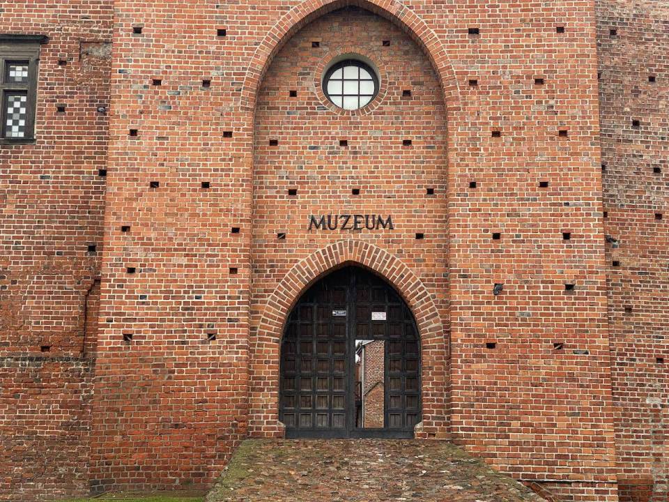 muzeum-zamek-leczyca-2