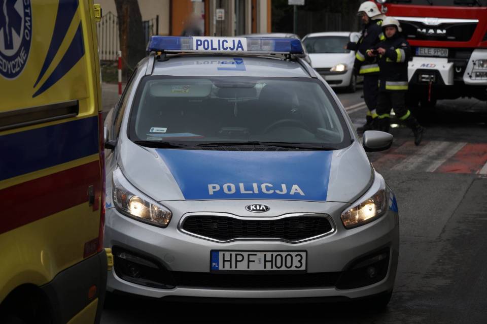 Wypadek na Łódzkiej w Poddębicach. Motorowerzysta trafił do szpitala