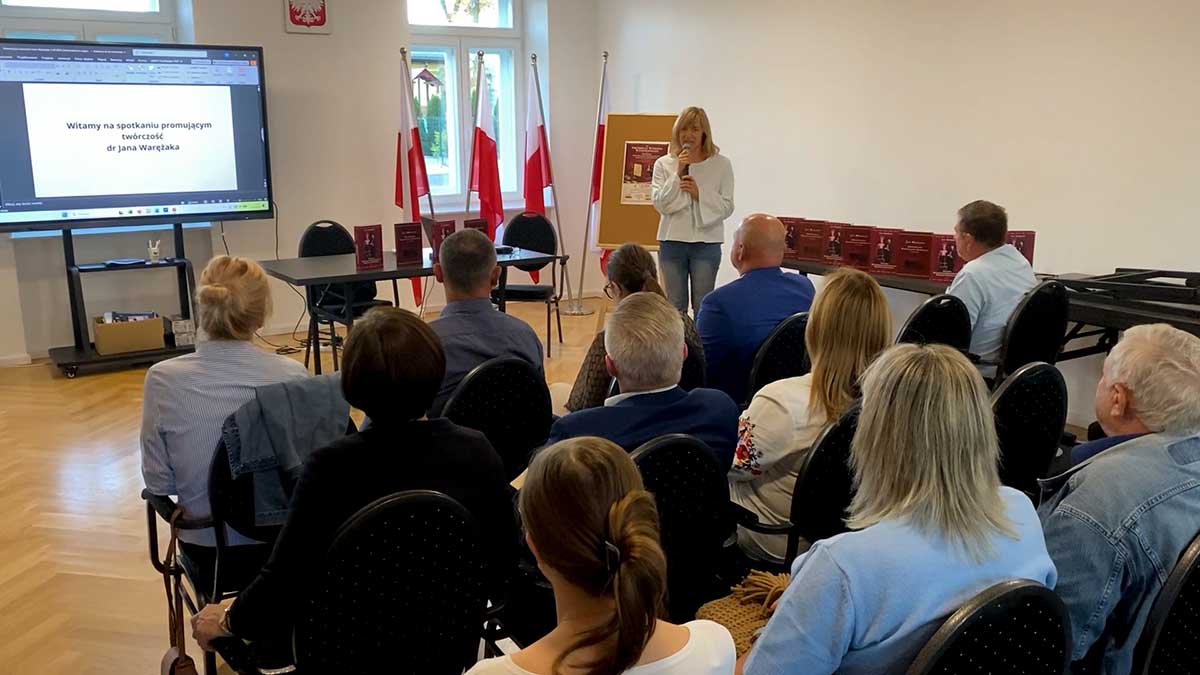 Spotkanie promujące Słownik Historyczno-Geograficzny w Gminnym Centrum Kultury i Rekreacji w Głuchowie